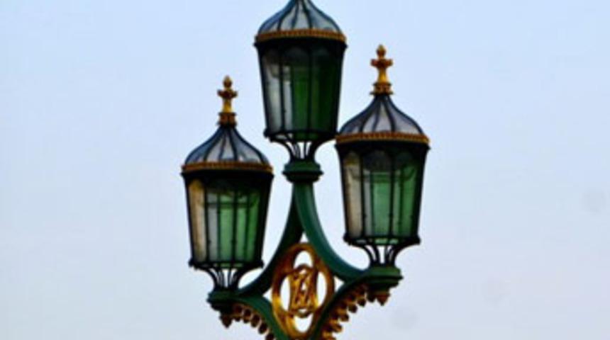 Sokak lambalarına iPad desteği