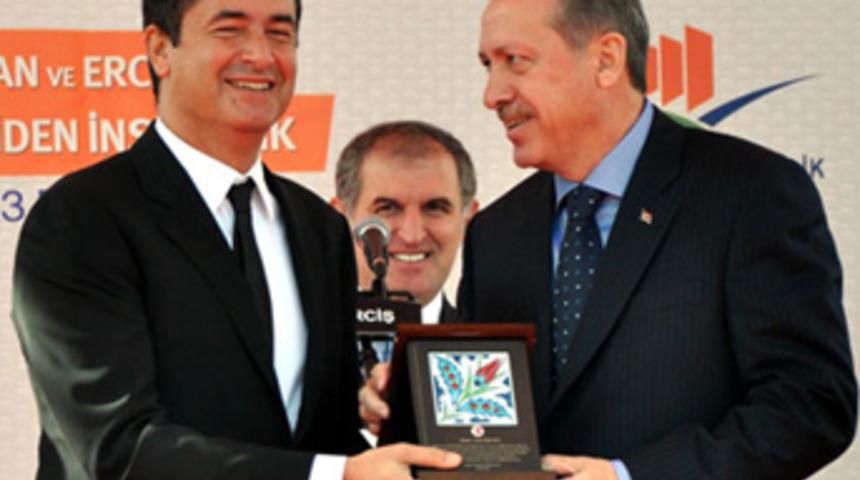 Erdoğan Acun'u gülme krizine soktu