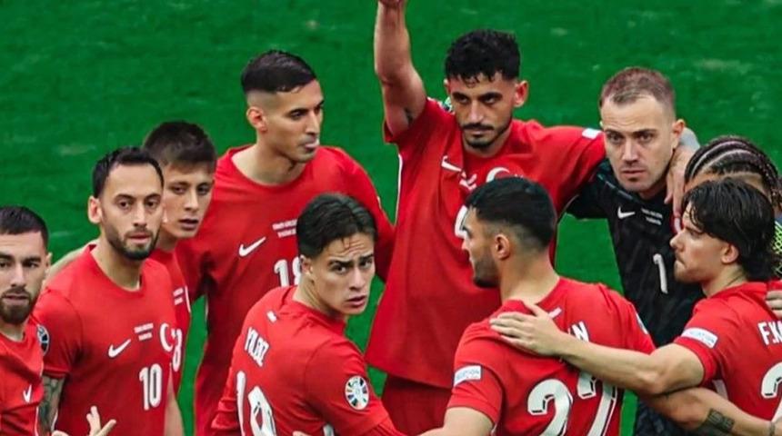 Milli Takım'a müjde var! Son maçta Çekya'ya yenilsek bile gruptan çıkabiliyoruz