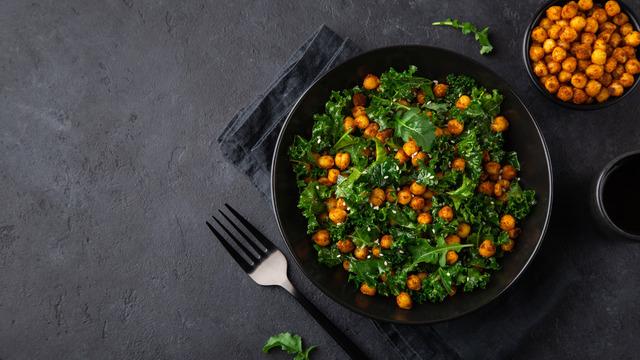 Çıtır nohut salatası tarifi: Çıtır nohut salatası nasıl yapılır?