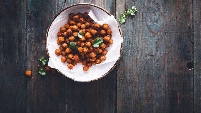 Fırında baharatlı nohut tarifi: Fırında baharatlı nohut nasıl yapılır?