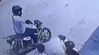 Mersin'de motosikletli saldırgan dehşeti! Torunlarının gözleri önünde vuruldu