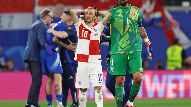 Hırvatistan 90+8'de yıkıldı! İtalyanlar son saniyede adını son 16'ya yazdırdı