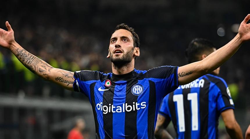 Hakan Çalhanoğlu'ndan transfer kararı! Sosyal medya hesabından açıkladı