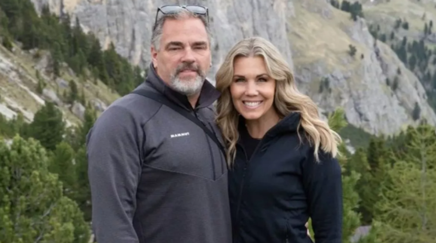 6 çocuğunun gözü önünde önce karısını vurdu sonra intihar etti! Son sosyal medyada paylaşımı çok konuşuldu... 'Ne kadar berbat bir insan olsam da..."