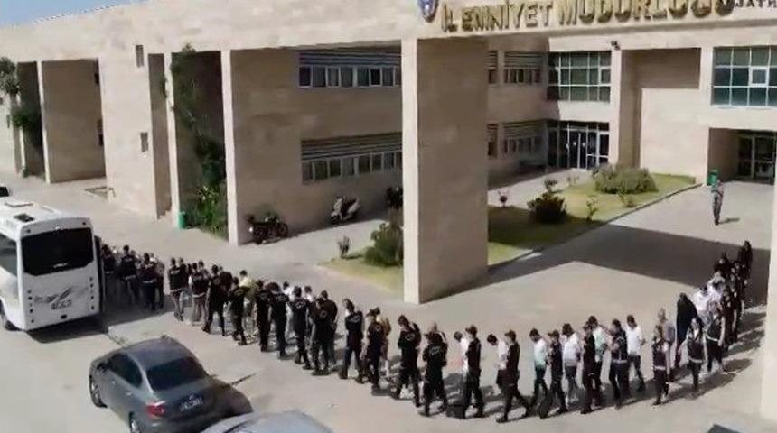 200 milyon TL'lik vurgun: 150 mağdur var! Kooperatif kurup gayrimenkullerine araçlarına varana kadar almışlar