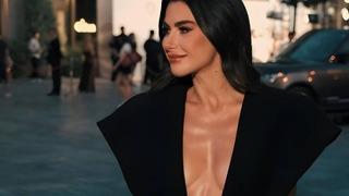 Nesrin Cavadzade'den birbirinden iddialı tatil pozları nefes kesti! Sosyal medyada yorum yağdı