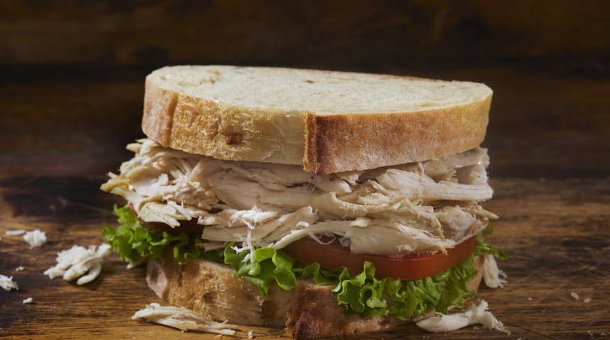 Tavuklu sandviç tarifi: Tavuklu sandviç nasıl yapılır?