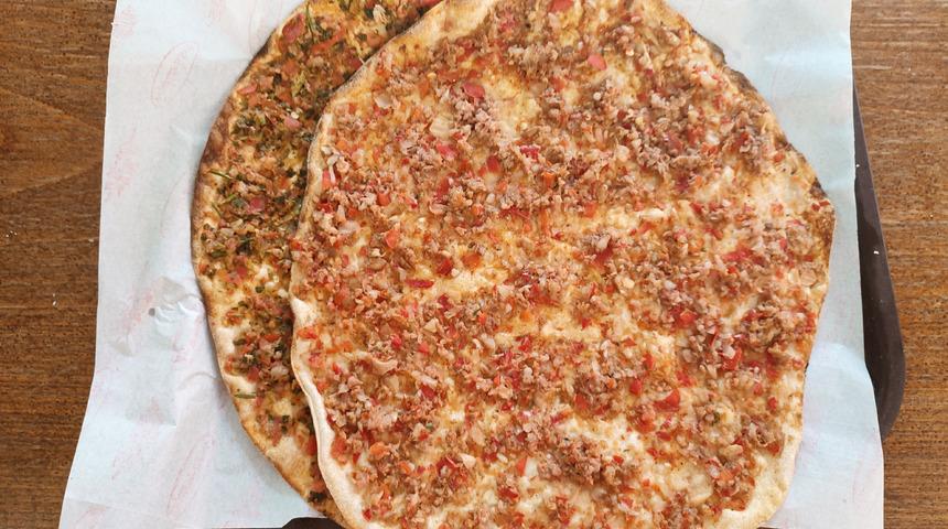 Tavuklu lahmacun tarifi: Tavuklu lahmacun nasıl yapılır?
