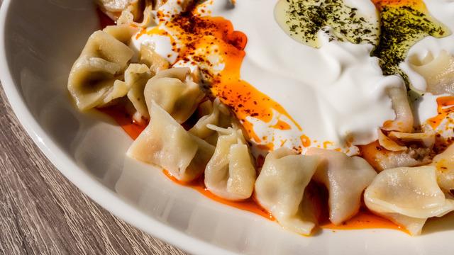 Tavuklu mantı tarifi: Tavuklu mantı nasıl yapılır?