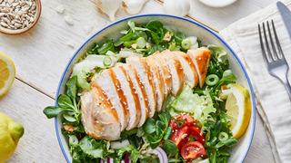 Tavuklu salata tarifi: Tavuklu salata nasıl yapılır?