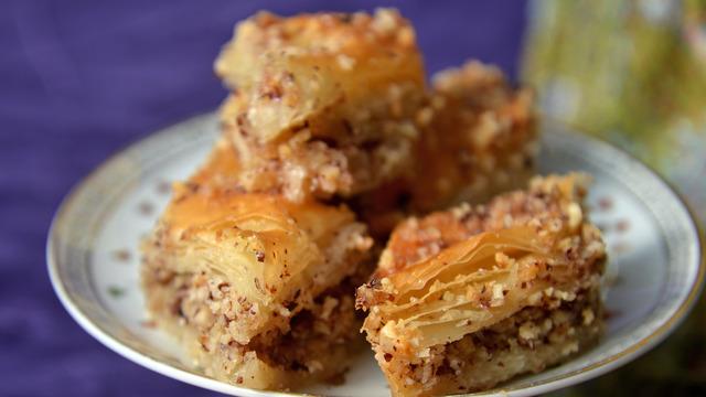 Ev baklavası tarifi: Ev baklavası nasıl yapılır?