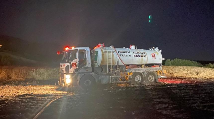 Tunceli’de buğday tarlasında çıkan yangın söndürüldü