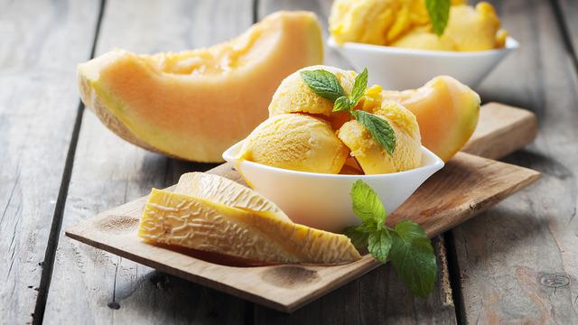 Ev yapımı kavunlu dondurma tarifi: Evde kavunlu dondurma nasıl yapılır?