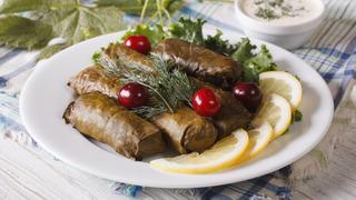 Vişneli yaprak sarma tarifi: Vişneli yaprak sarma nasıl yapılır?