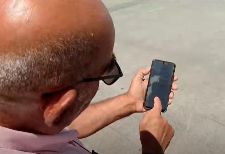 Gece telefonunu şarja takıp yattı! Uyurken hem paraları gitti, hem de borçlandı... Sabah gelen mesajları görünce dondu kaldı: "Adıma kredi bile çekmişler!"