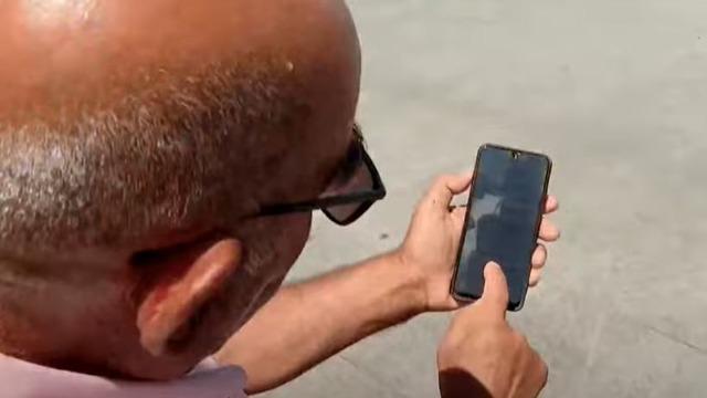 Gece telefonunu şarja takıp yattı! Uyurken hem paraları gitti, hem de borçlandı... Sabah gelen mesajları görünce dondu kaldı: Adıma kredi bile çekmişler!