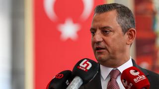 SON DAKİKA | 'Erken seçim' çıkışı kulisleri hareketlendirdi! CHP lideri Özgür Özel'den yeni açıklama.... 1,5 yıl sonrayı işaret etti