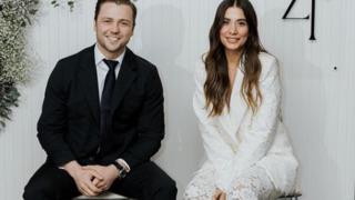 Tolga Sarıtaş ve Zeynep Mayruk evlendi! İşte düğünden ilk kareler 