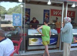 Askıda ekmek, askıda yemek derken... Şimdi de onun için başladı! 'Herkes göğsünü gere gere gelsin yesin'