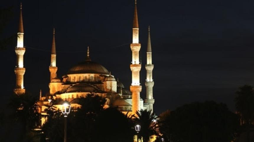 Diyanet: Fetih Suresi okunacak, ordumuza ve milletimize dua edilecek