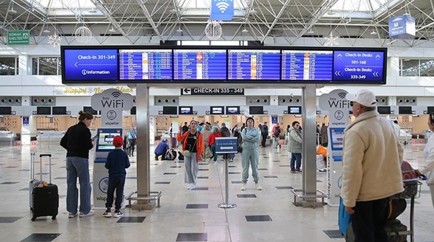 Antalya Havalimanı rekor tazeledi