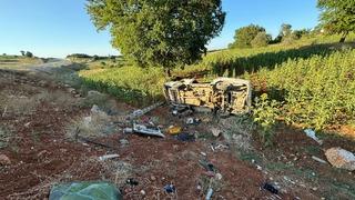 Bilecik'te takla atan araçtaki 3 kişi yaralandı