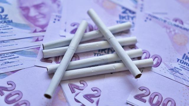 Paketi 100 liraya koşuyor! Sigaraya 5 TL daha zam yolda: Tarihi de açıkladı, 'Rekabet nedeniyle eksik zam yapmışlardı...'