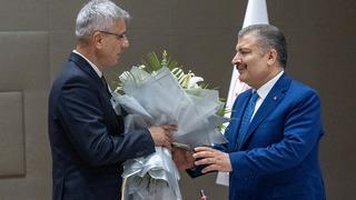 SON DAKİKA | Sağlık Bakanlığı'nda devir teslim! Bakan Memişoğlu, yeni dönemdeki hedefi açıkladı