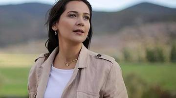 G&uuml;lsim Ali ve G&ouml;rkem Sevindik başrolde! Setten gelen pozlar heyecanlandırdı