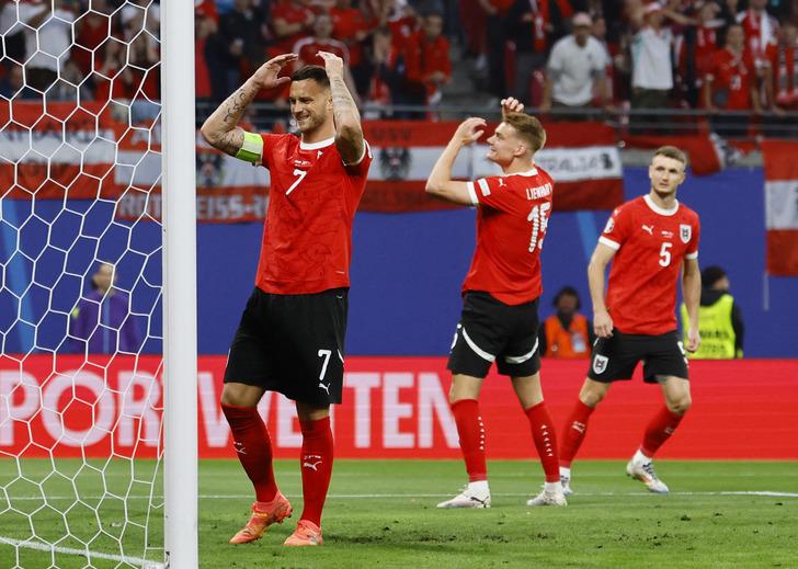 Merih Demiral dakika 1'de attı, Avusturya neye uğradığını şaşırdı! Tarihe geçti G3