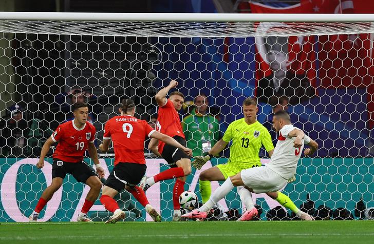 Merih Demiral dakika 1'de attı, Avusturya neye uğradığını şaşırdı! Tarihe geçti G5