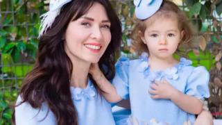 Nefise Karatay’ın kızı Maya annesinin kopyası! Anne-kız pozlarına beğeni yağdı 