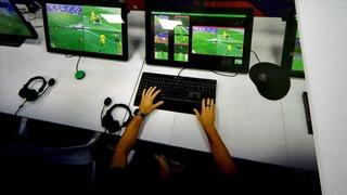 AVAR hakem nedir? AVAR hakemi görevi, VAR - AVAR farkı