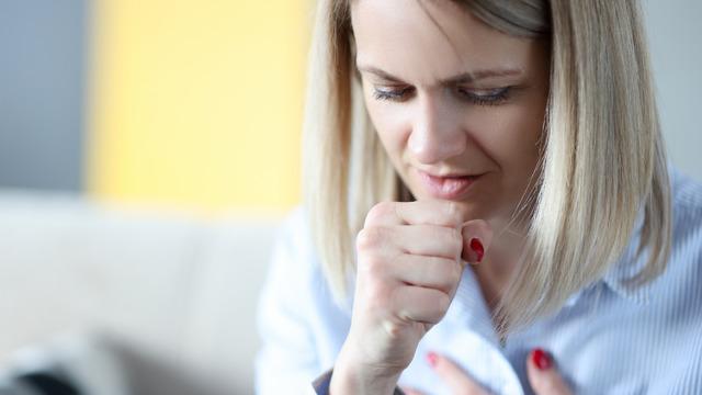 Akciğerde balgam birikmesi belirtileri nelerdir? Akciğerde biriken balgam nasıl atılır?