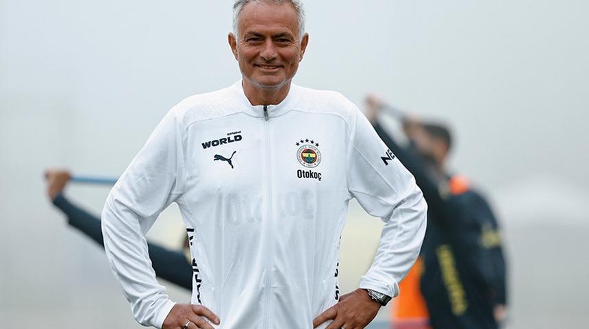 Jose Mourinho'dan fitili ateşledi! Ezeli rakipleri Galatasaray'a göndermede bulundu