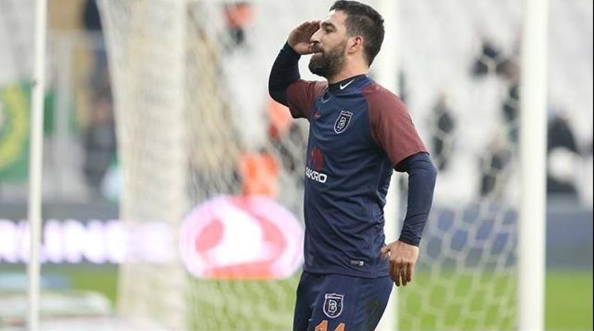 Bursaspor Başakşehir ma&ccedil; &ouml;zeri izle: Arda Turan lige golle d&ouml;nd&uuml;!