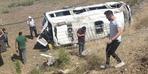 Yolcu minibüse çarptı! Diyarbakır'da feci kaza: 14 kişi yaralandı