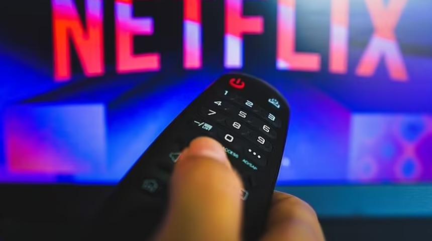 Netflix dizisi '1000 Çocuklu Adam' tepkilerin odağında! "Bu birçok açıdan iğrenç"