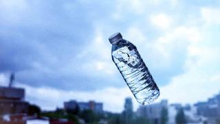  İstanbul’da yarım litrelik pet şişe suyun fiyatı 10 lira oldu