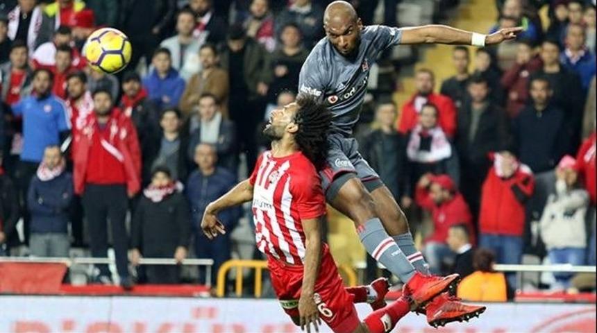 Antalyaspor Beşiktaş ma&ccedil; &ouml;zeti ve golleri tartışmalı pozisyonlar: Talisca 3 puanı getirdi, sayılmayan gol tartışma yarattı!