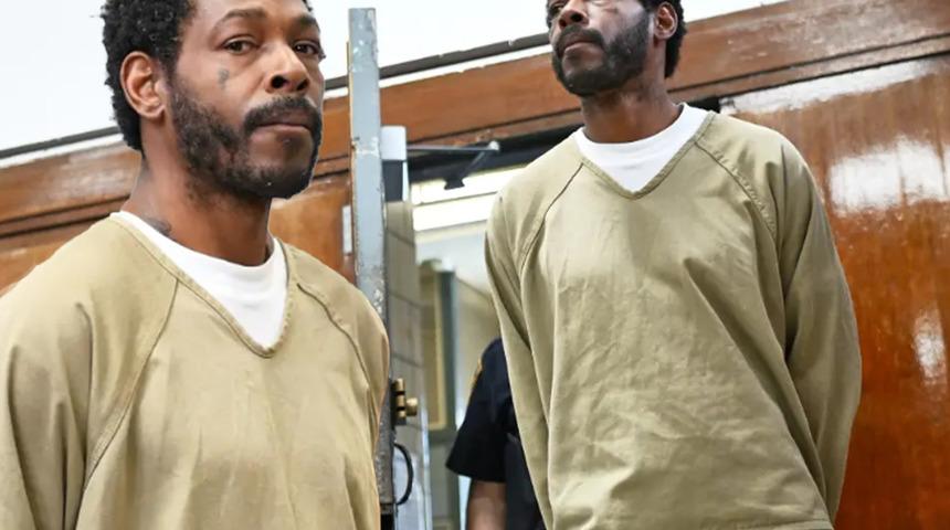 Parkta güneşlenen kadını taciz etti! Saldırganın sabıkası kabarıkmış: Daha öncesinde defalarca cinsel saldırı suçuna karışmış