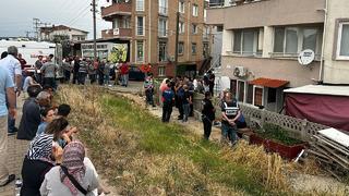 Çanakkale'de korkunç olay! Ailesini katledip intihar etti