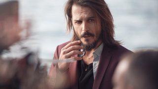 Mehmet Günsür'dan yeni proje sürprizi