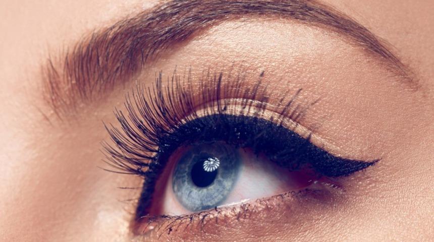 Evde kirpik uzatma ve gürleştirme yöntemleri