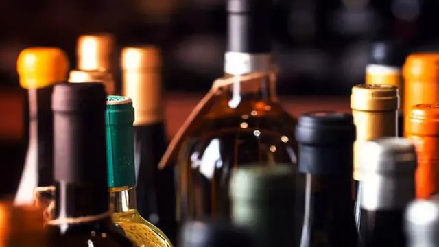 Temmuz cep yakmaya devam ediyor! Akaryakıt, sigaradan sonra alkole de dev zam! Fiyatlar böyle değişti