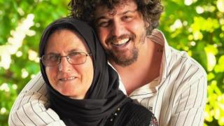 Sosyal medya fenomeni Marul Kafa'nın annesi vefat etti! Acı haberi böyle duyurdu