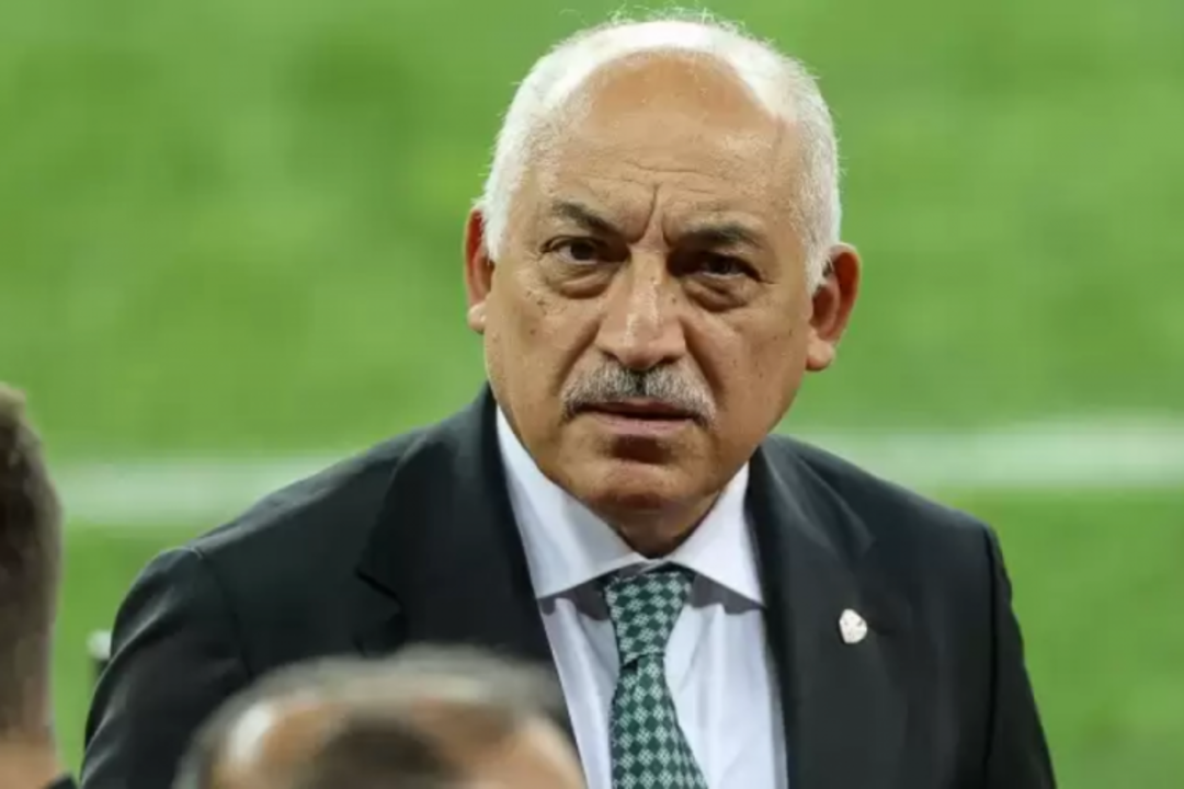 TFF Başkanı UEFA'nın Merih kararı i&ccedil;in hi&ccedil; bilinmeyen o ger&ccedil;eği duyurdu! Bir k&ouml;t&uuml; haber daha...
