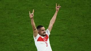 Bolu Belediye Başkanı Tanju Özcan Merih Demiral'ın heykelini dikeceğini açıkladı!
