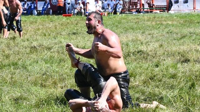 Kırkpınar'ın favori isimlerinden İsmail Balaban, ikinci turda elendi